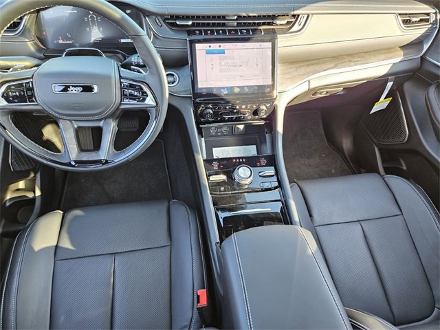 New 2025 Jeep Grand Cherokee L Overland w/ Advanced Protech Group III image 10