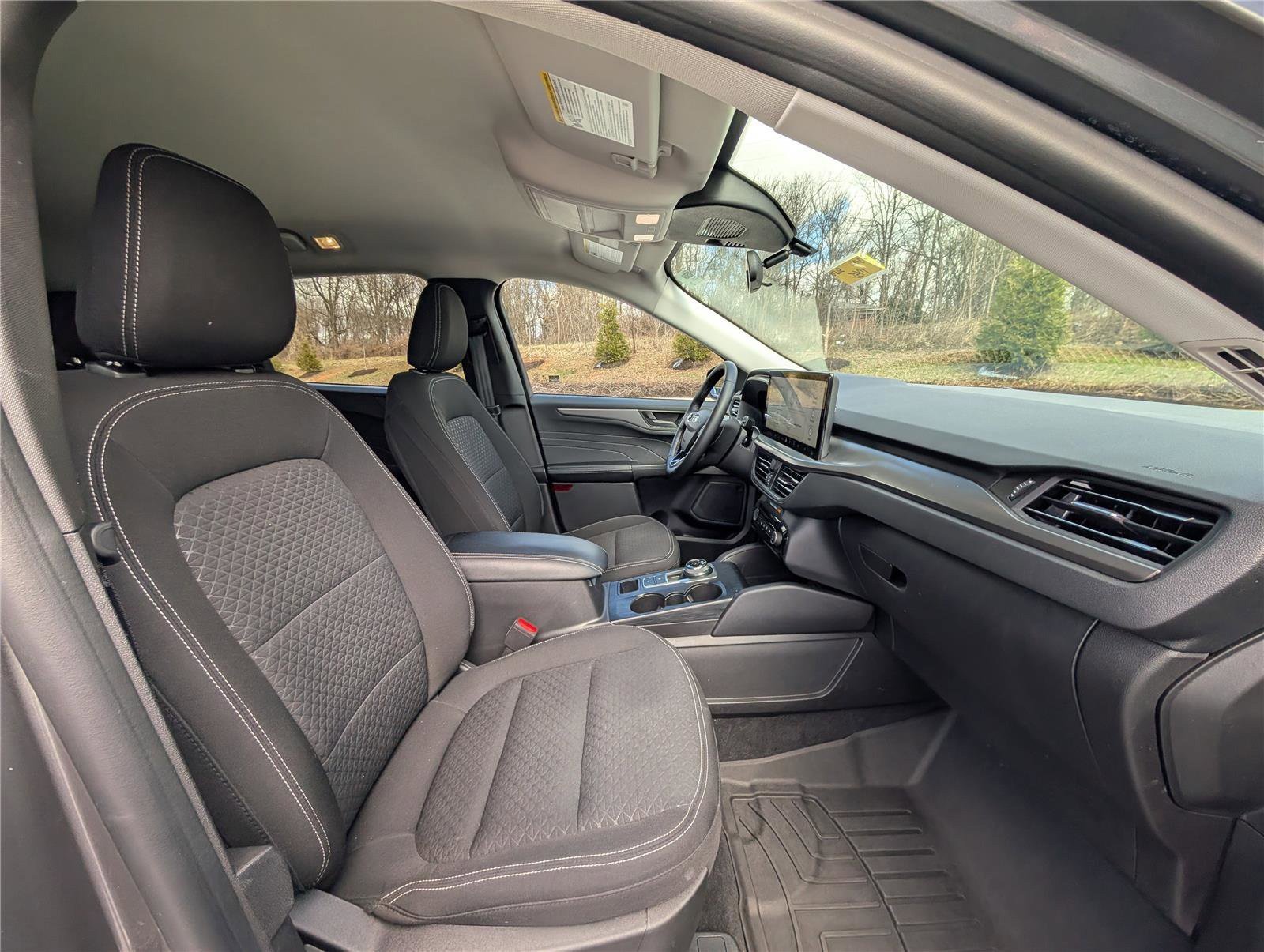 Used 2023 Ford Escape Active w/ Tech Pack #1 AWD/4WD image 10