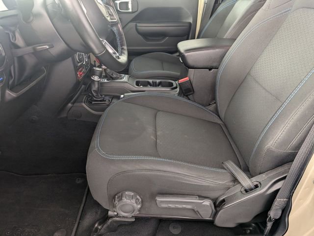 Used 2022 Jeep Wrangler Unlimited Rubicon 4xe w/ Cold Weather Group image 12