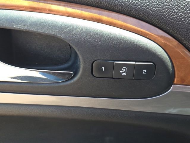 Used 2012 Buick Enclave Premium FWD image 24