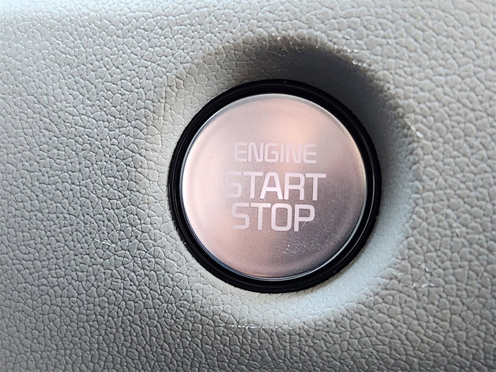 Certified 2024 Kia Sorento S w/ Panoramic Sunroof Package image 24