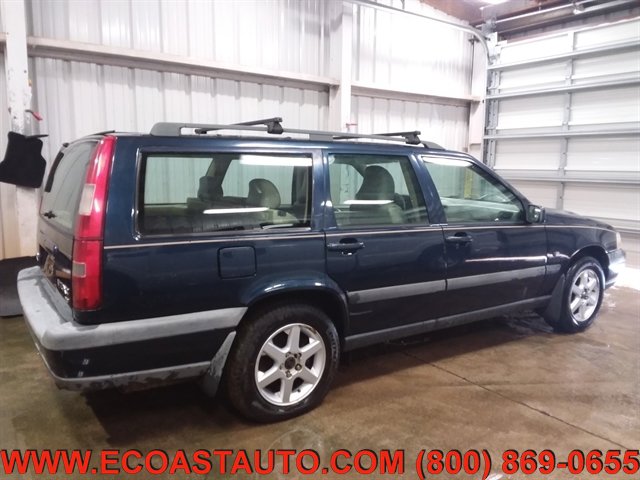 Used 1999 Volvo V70 Cross Country AWD/4WD image 3
