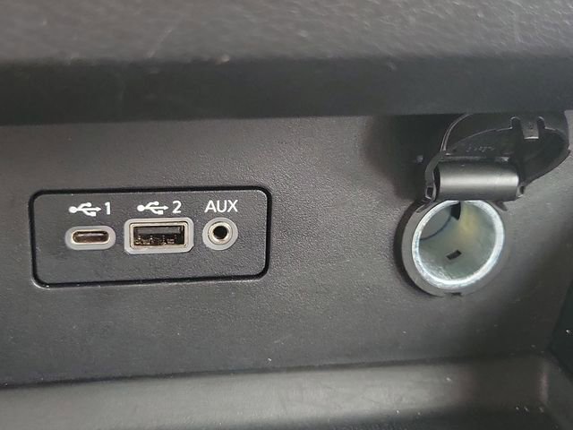 Used 2024 Nissan Altima 2.5 SV image 27