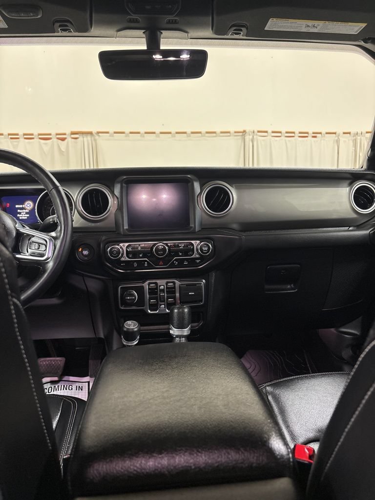 Used 2020 Jeep Gladiator Overland AWD/4WD image 21