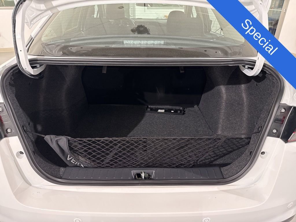 Used 2025 Nissan Versa S w/ Trunk Package image 10