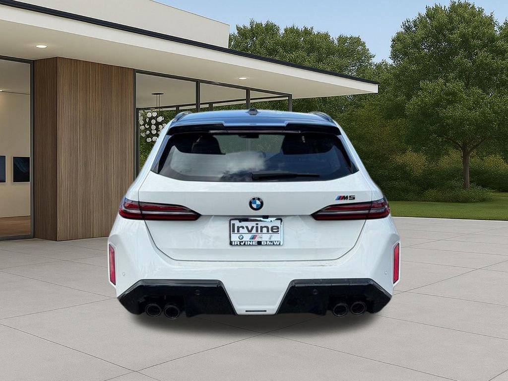 New 2026 BMW M5 Touring image 10
