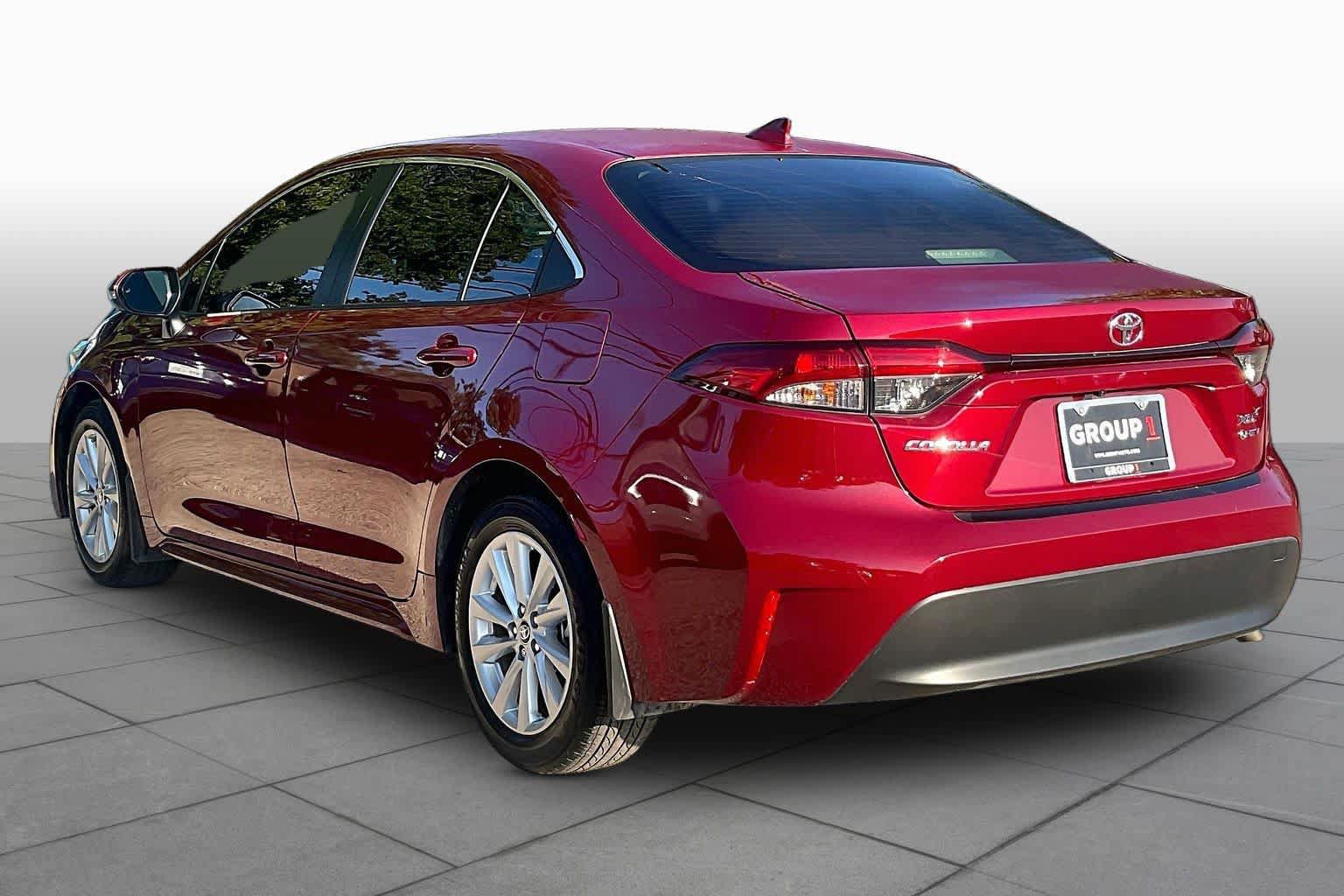 Used 2026 Toyota Corolla XLE FWD image 11