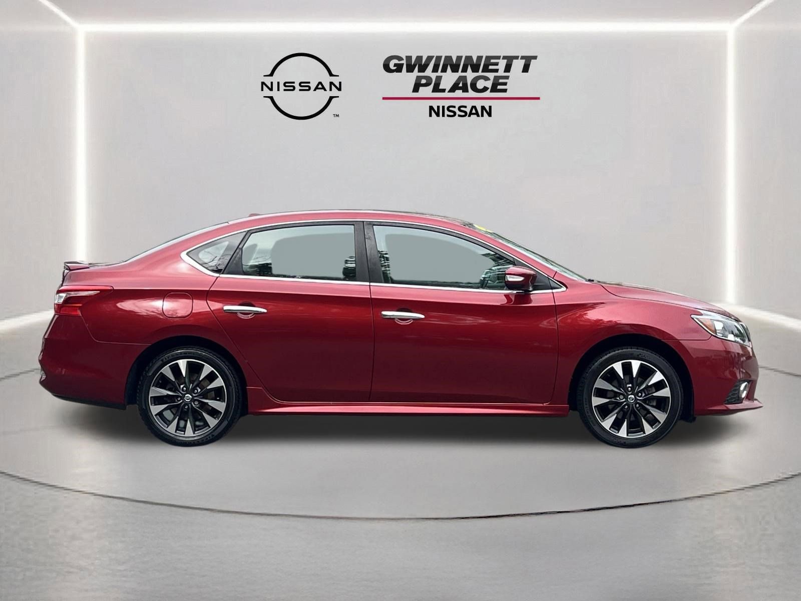 Used 2019 Nissan Sentra SR w/ Premium Package (SR) image 25