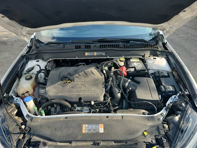Used 2017 Ford Fusion SE w/ Fusion SE Technology Package FWD image 28