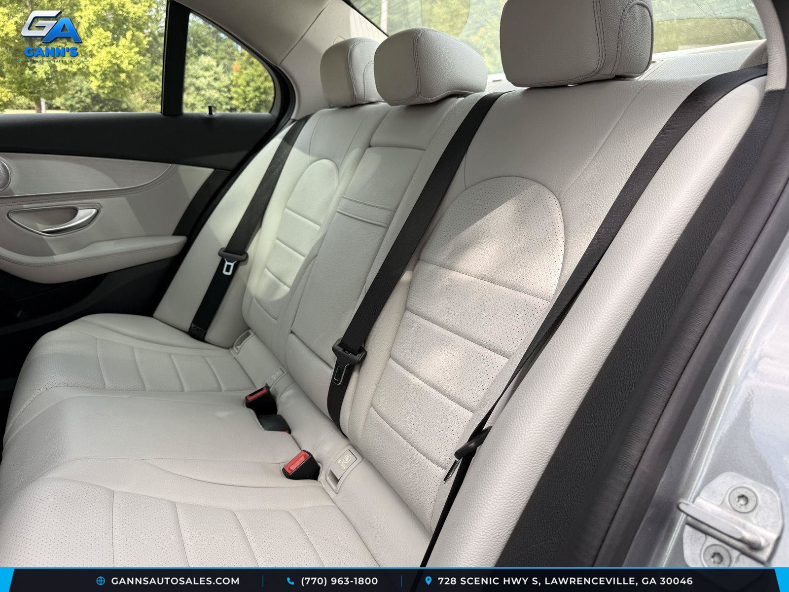 Used 2015 Mercedes-Benz C 300 Sedan image 40