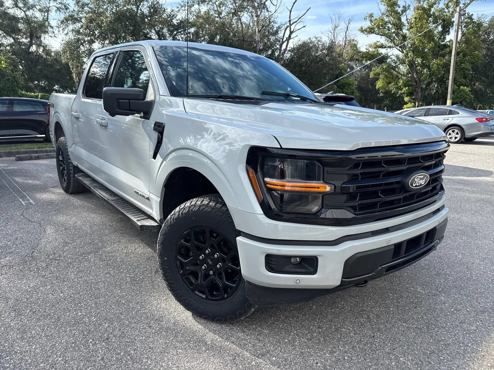 Used 2024 Ford F150 XLT w/ Equipment Group 302A MID AWD/4WD image 5