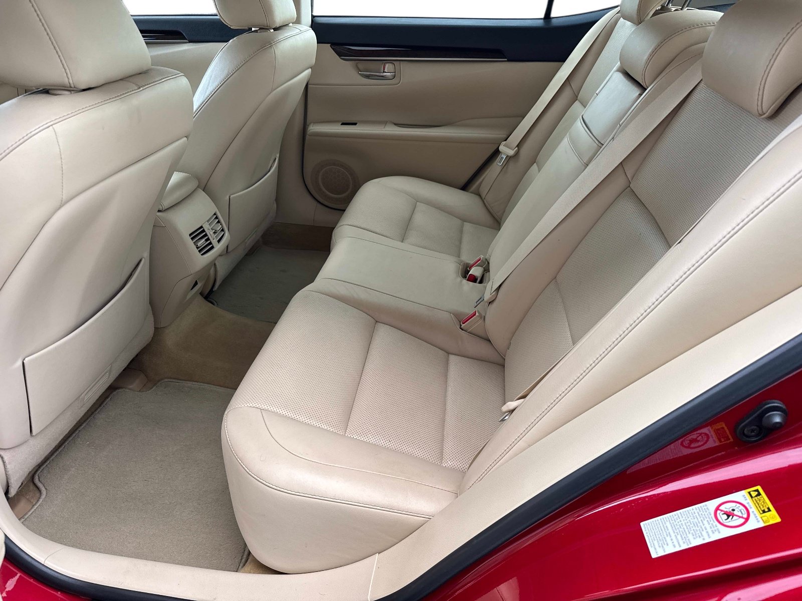 Used 2015 Lexus ES 350 w/ Luxury Package FWD image 13