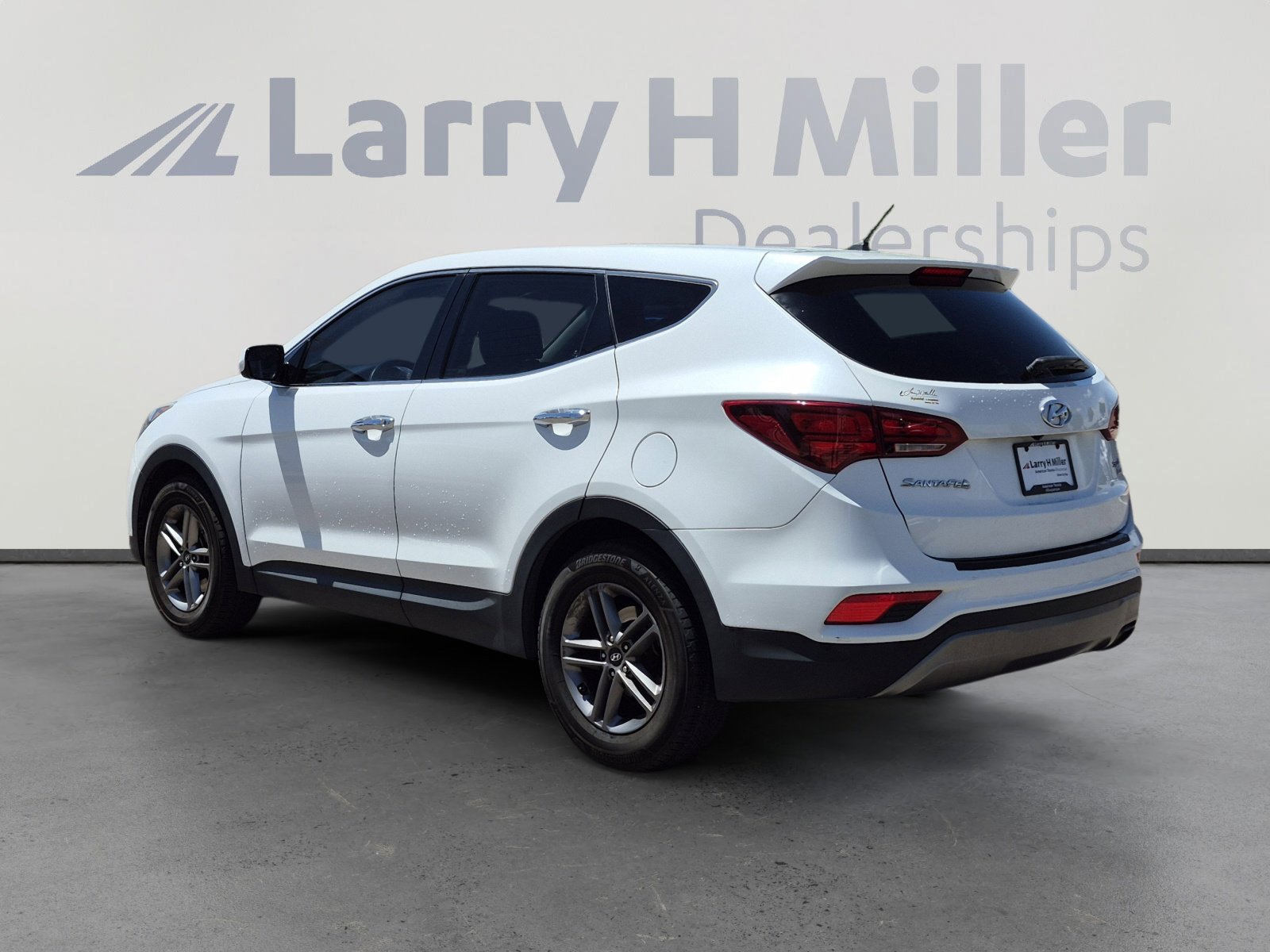Used 2018 Hyundai Santa Fe Sport AWD/4WD image 3