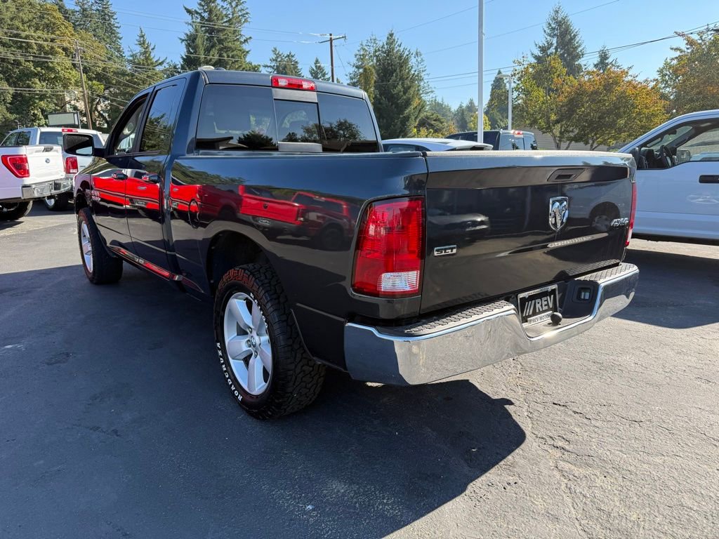Used 2018 RAM 1500 Classic SLT AWD/4WD image 3
