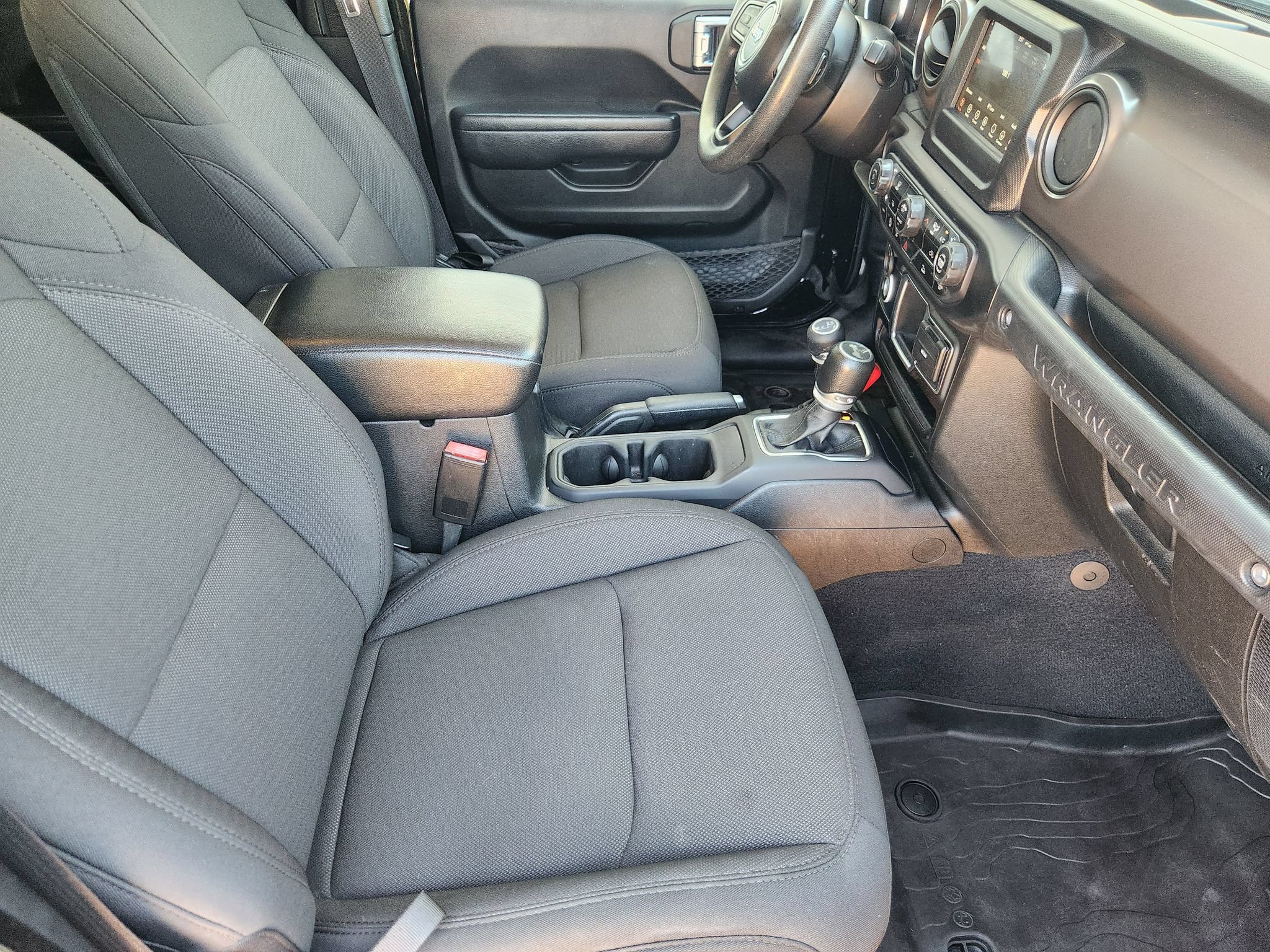Used 2023 Jeep Wrangler Unlimited Sport AWD/4WD image 14