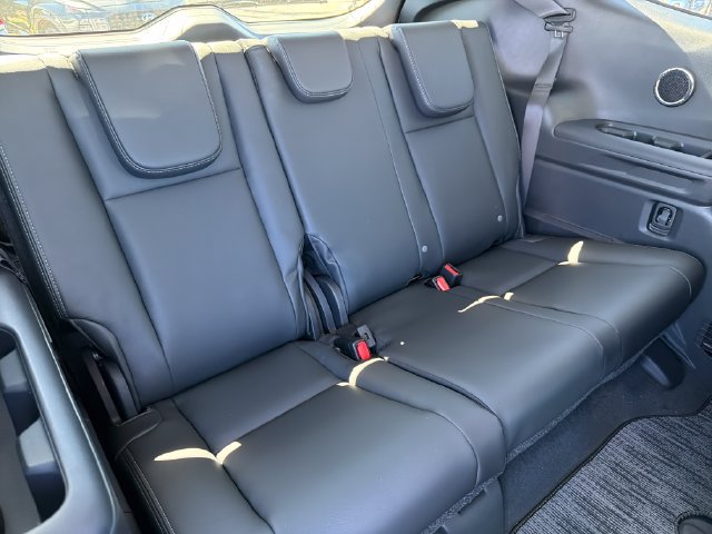 New 2027 Subaru Ascent Limited AWD/4WD image 24