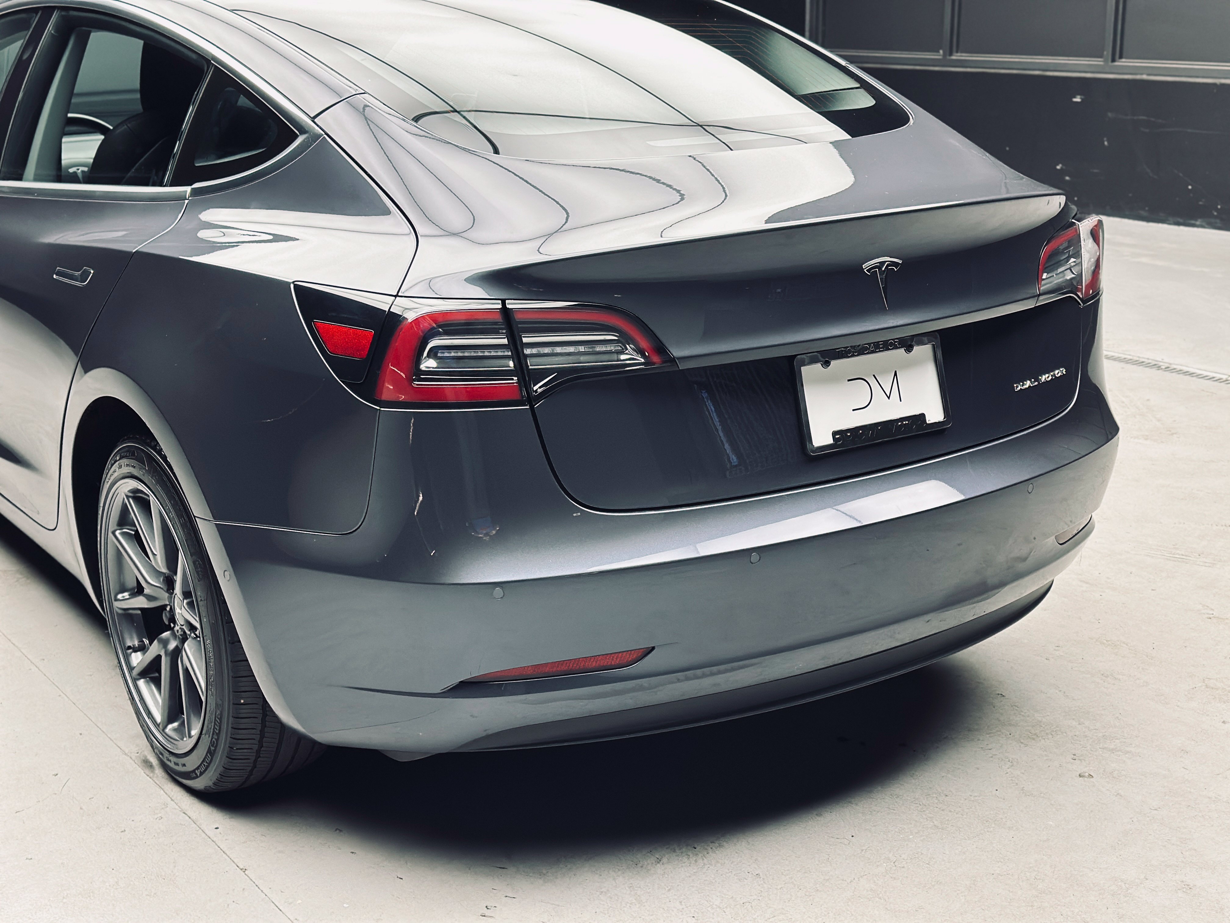 Used 2018 Tesla Model 3 Long Range AWD/4WD image 16