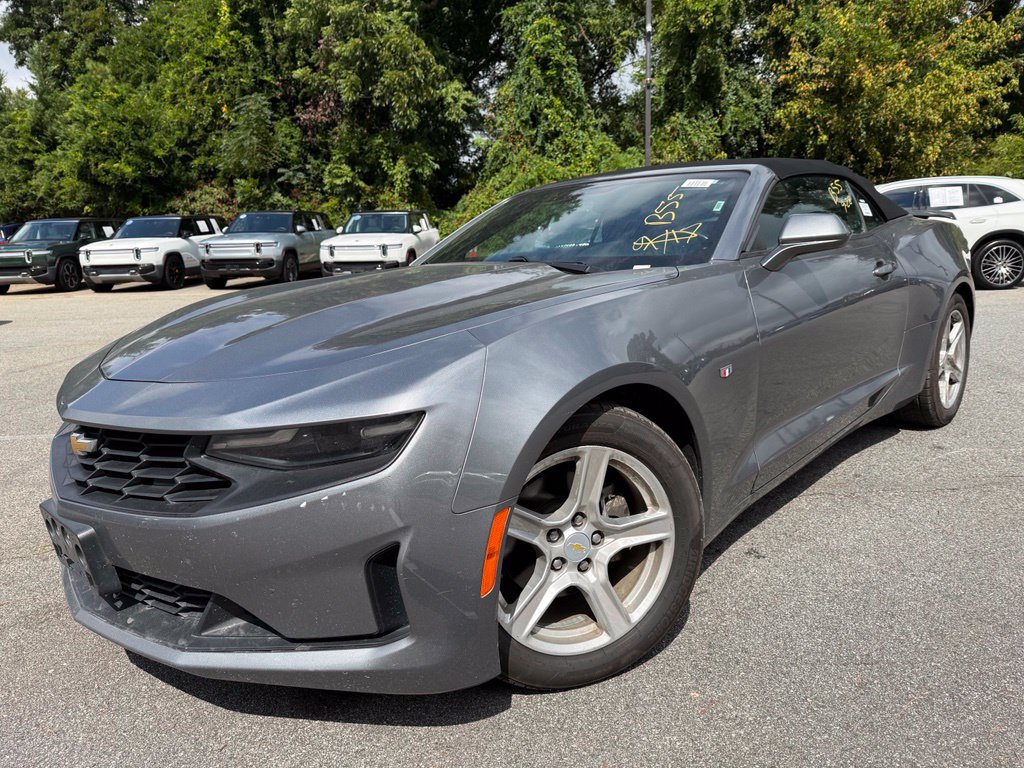 Used 2020 Chevrolet Camaro LT RWD image 1