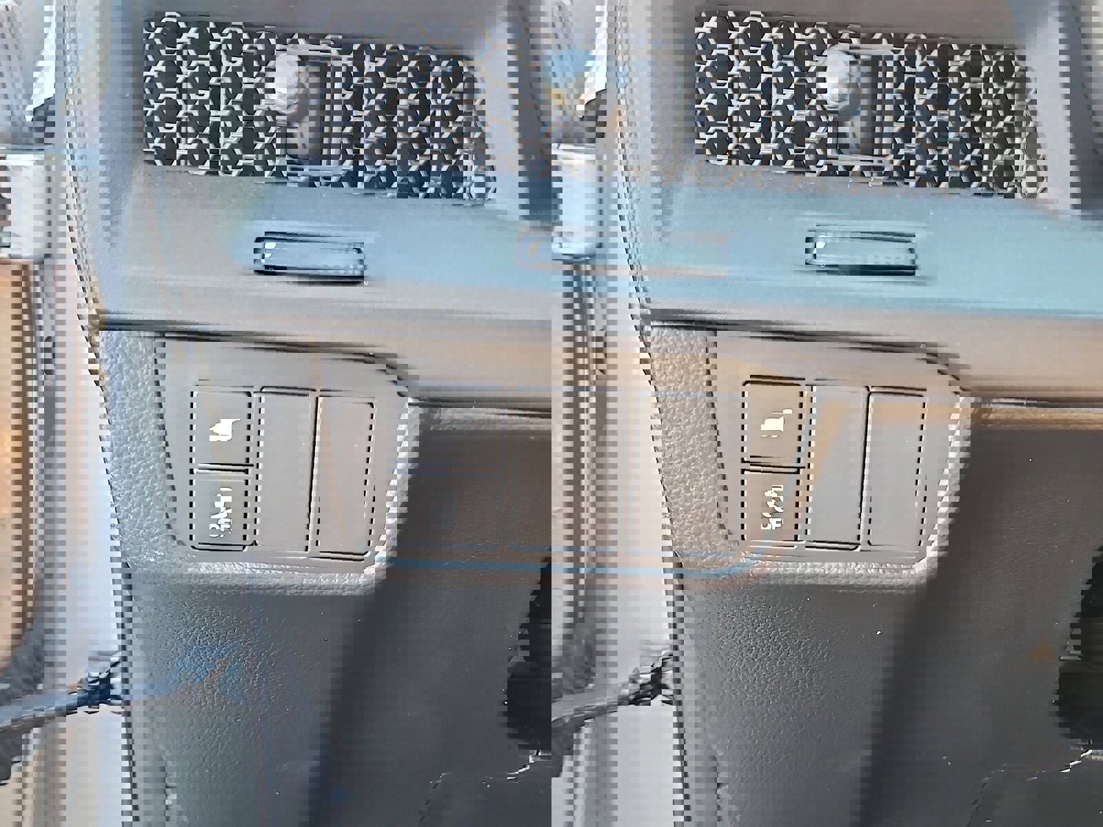 Used 2025 Honda CR-V Sport-L image 18