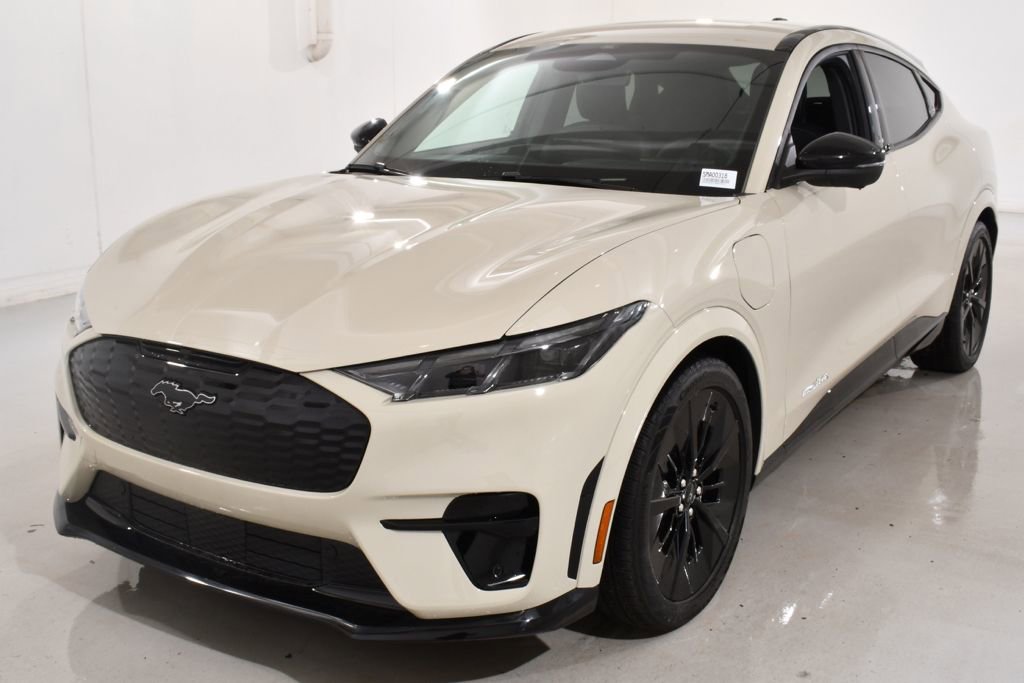 Used 2025 Ford Mustang Mach-E GT image 2