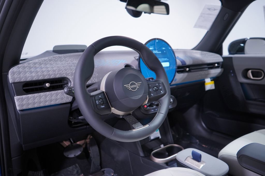 New 2026 MINI Cooper 2-Door Hardtop image 6