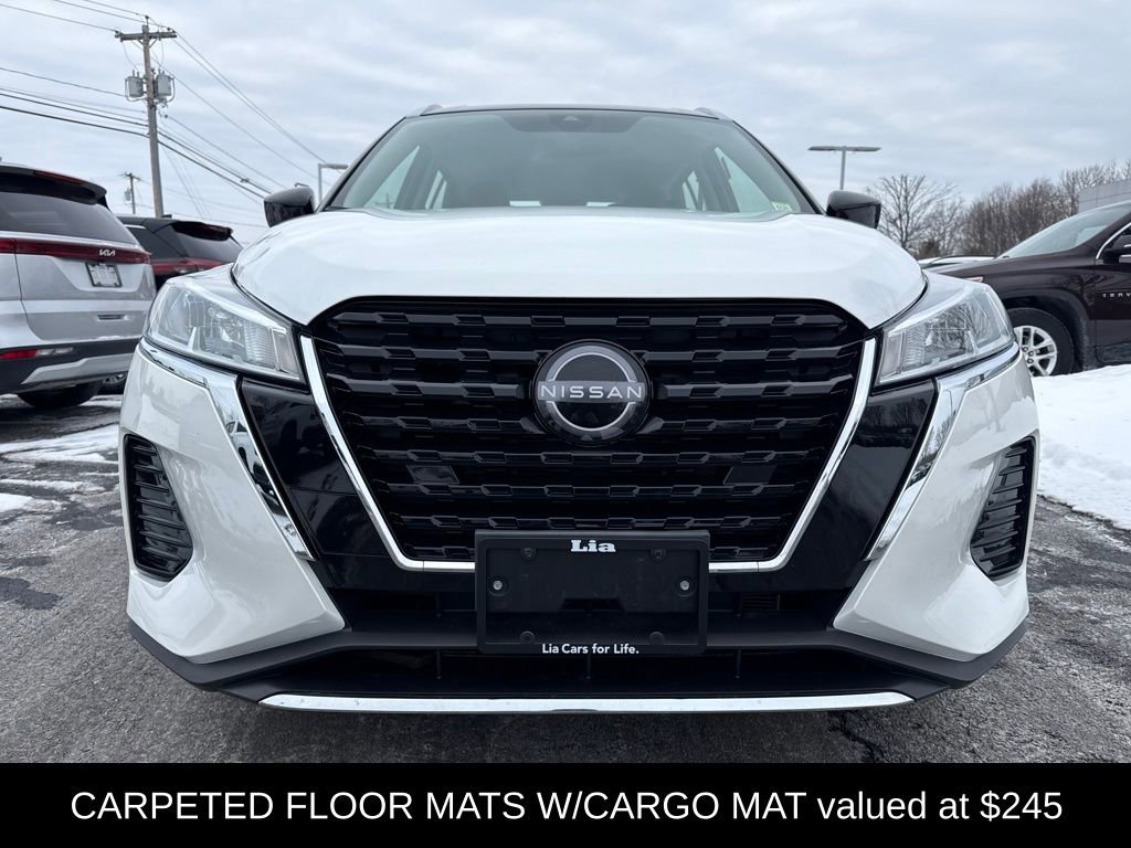 Certified 2024 Nissan Kicks SV image 3