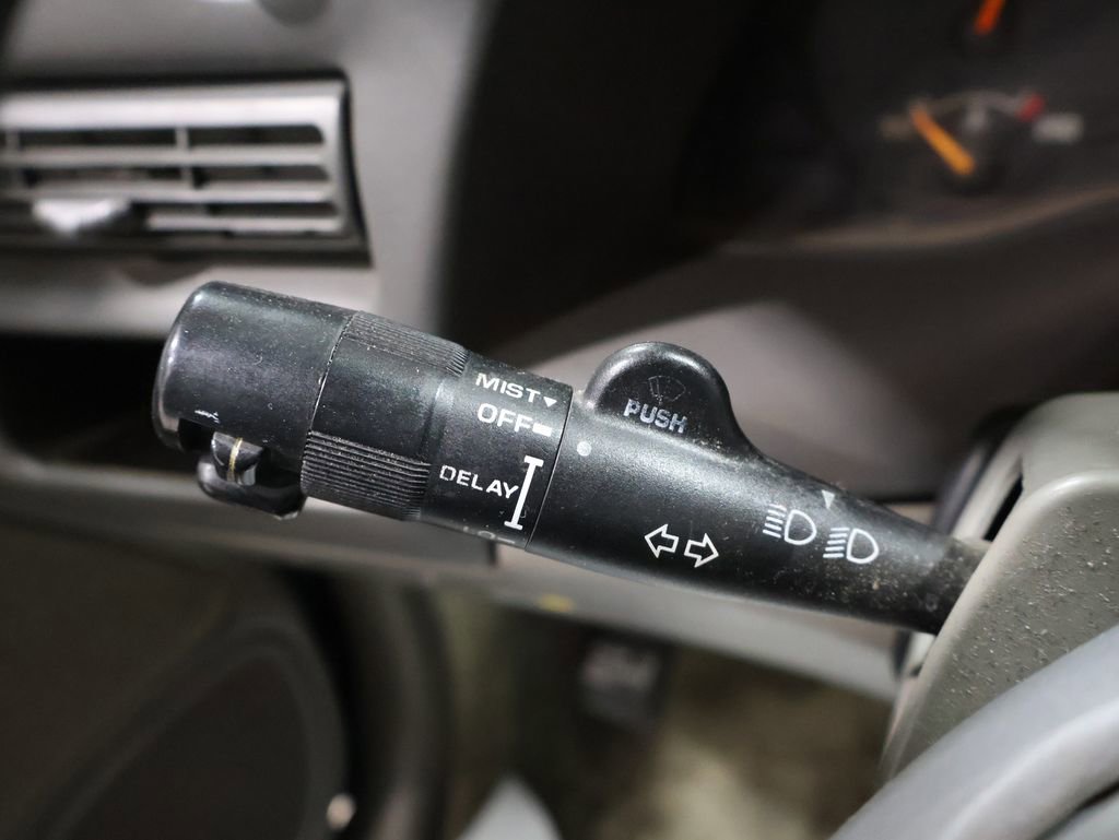 Used 2000 Chevrolet Lumina w/ Preferred Equipment Group image 25