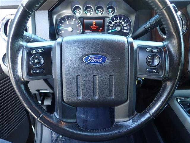 Used 2014 Ford F250 Lariat w/ Lariat Interior Package AWD/4WD image 12