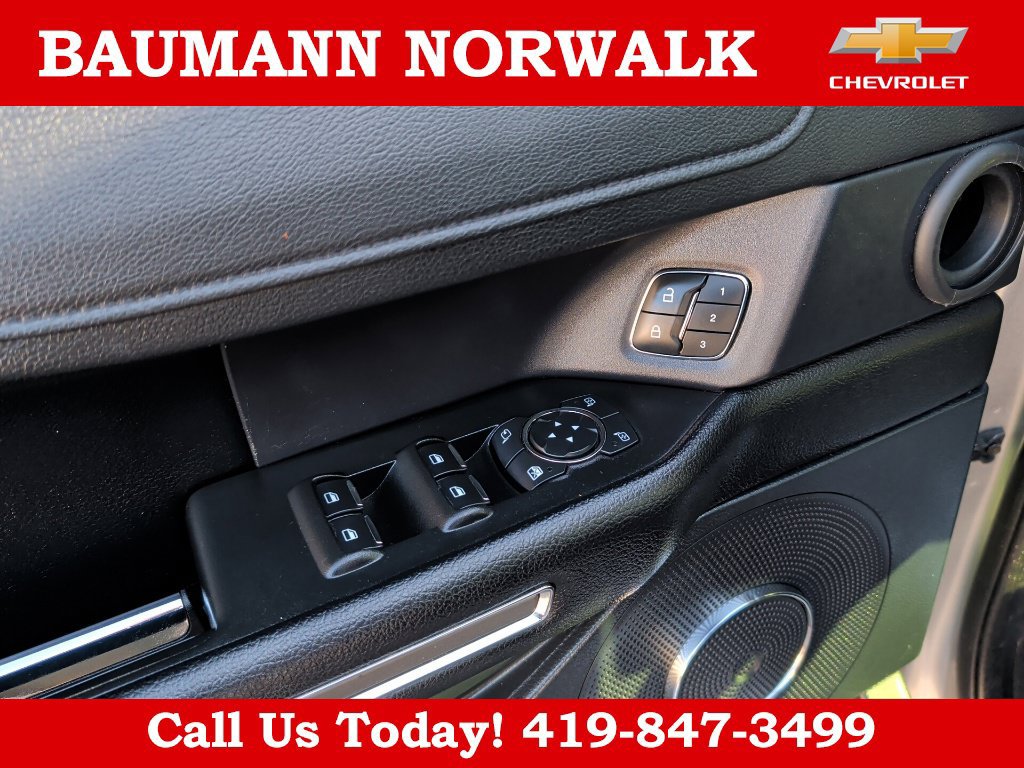 Used 2020 Ford Expedition XLT w/ Equipment Group 202A AWD/4WD image 15