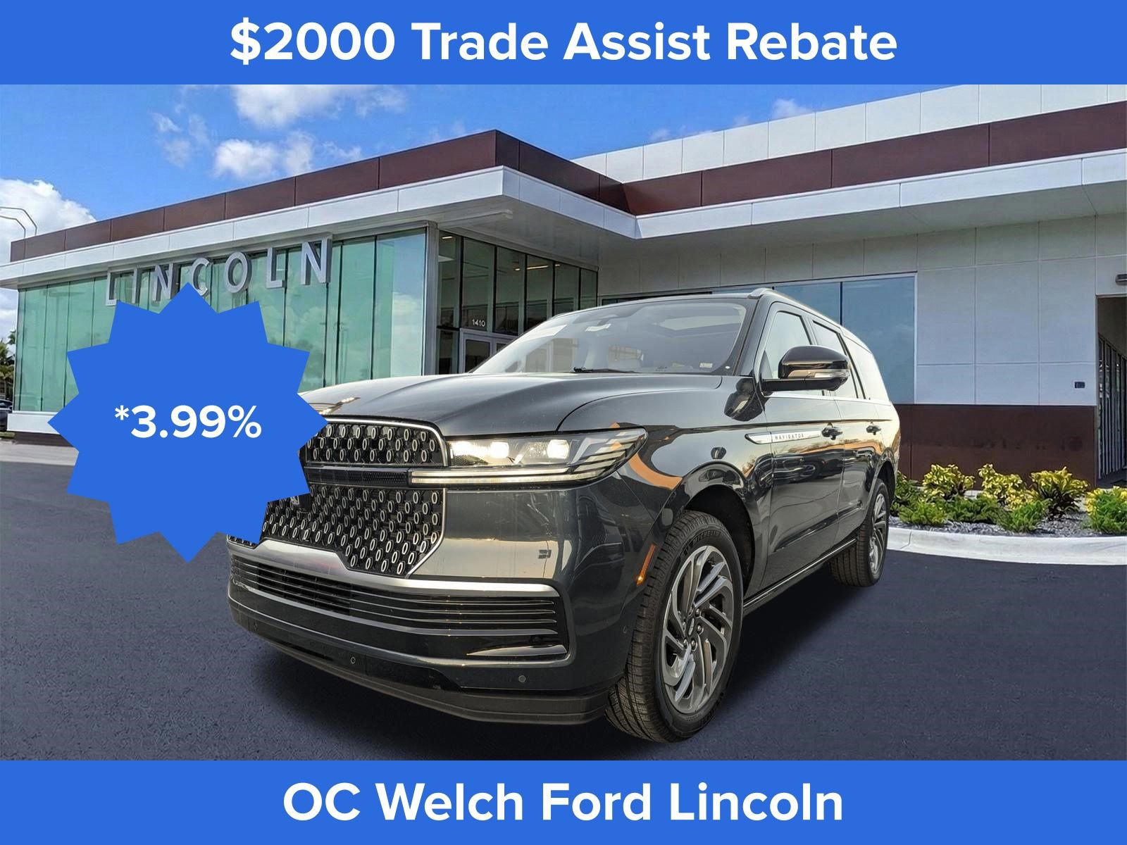 Used 2025 Lincoln Navigator Reserve image 9