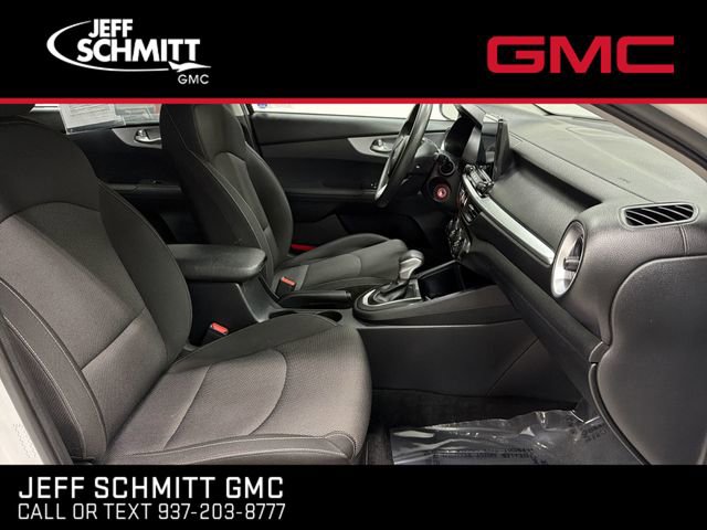 Used 2024 Kia Forte LXS image 18