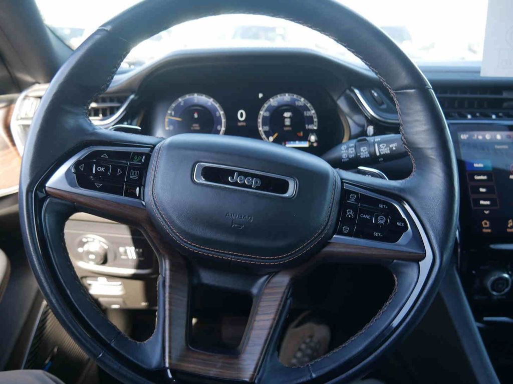 Used 2023 Jeep Grand Cherokee Summit w/ Adv Protech Group IV image 43