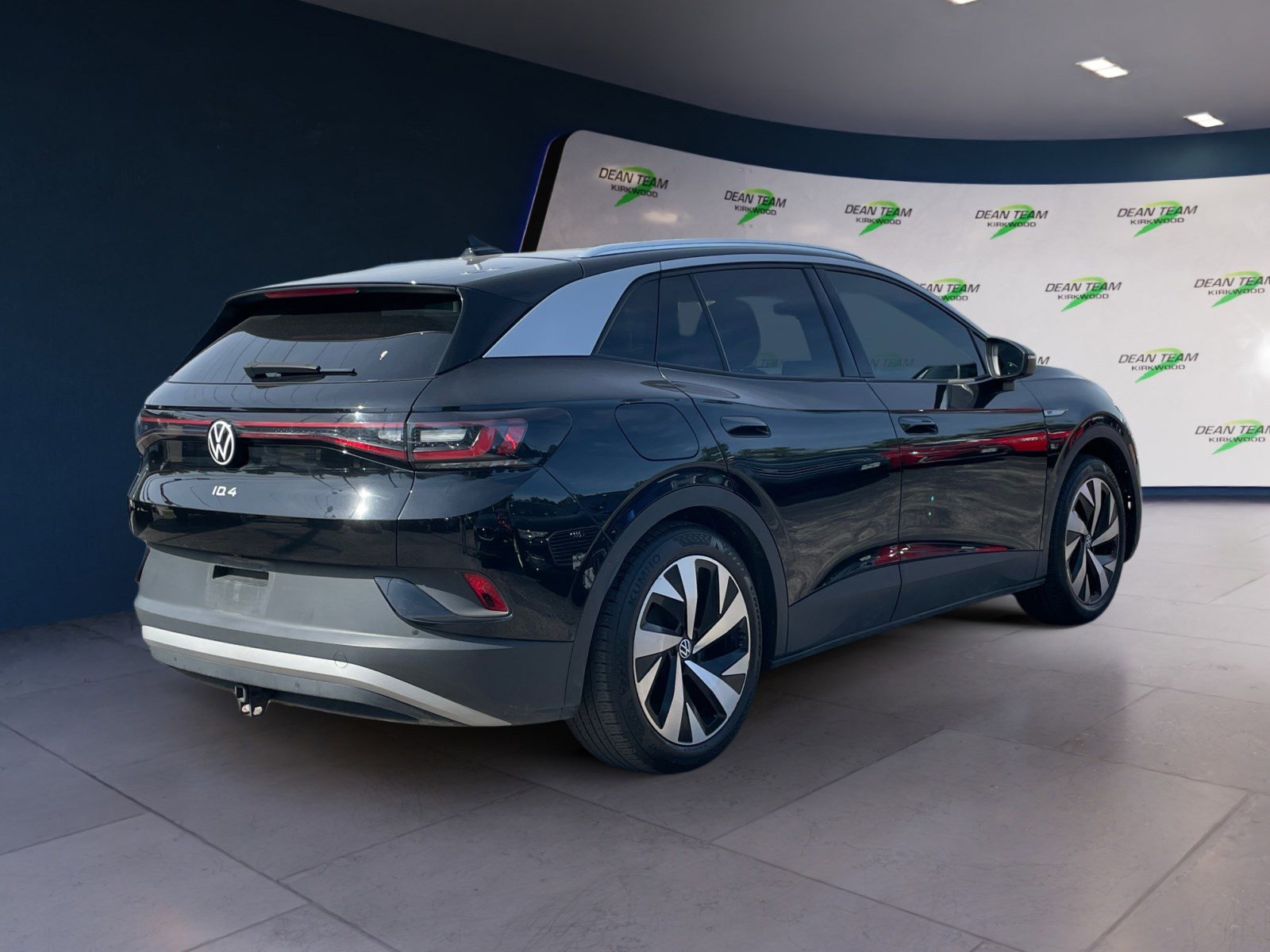 Used 2021 Volkswagen ID.4 1st Edition image 3