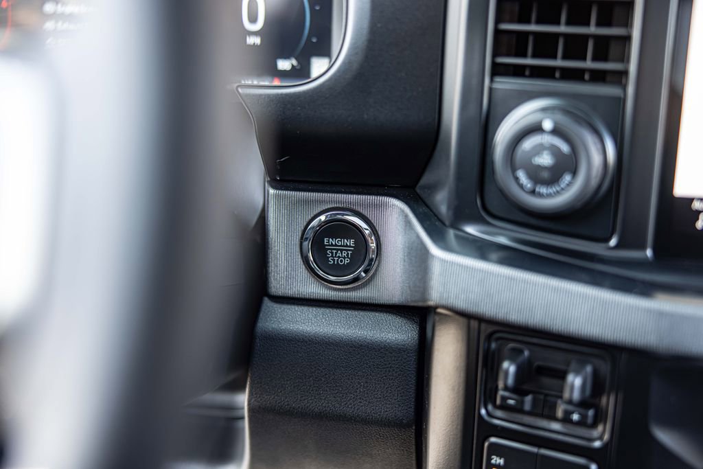 Used 2026 Ford F250 Platinum AWD/4WD image 25