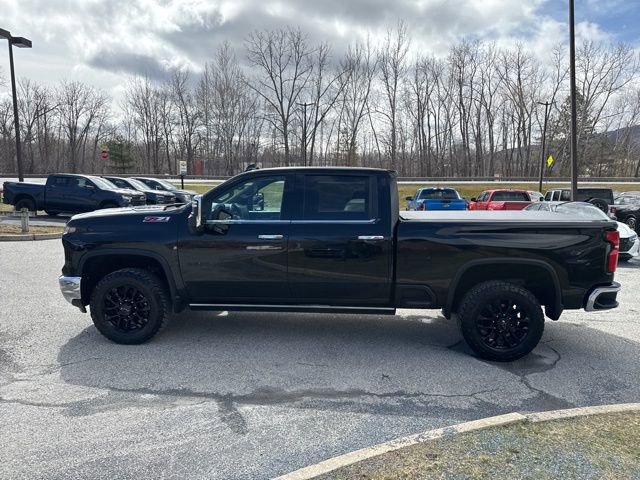 Used 2025 Chevrolet Silverado 2500 LTZ w/ LTZ Premium Package image 35