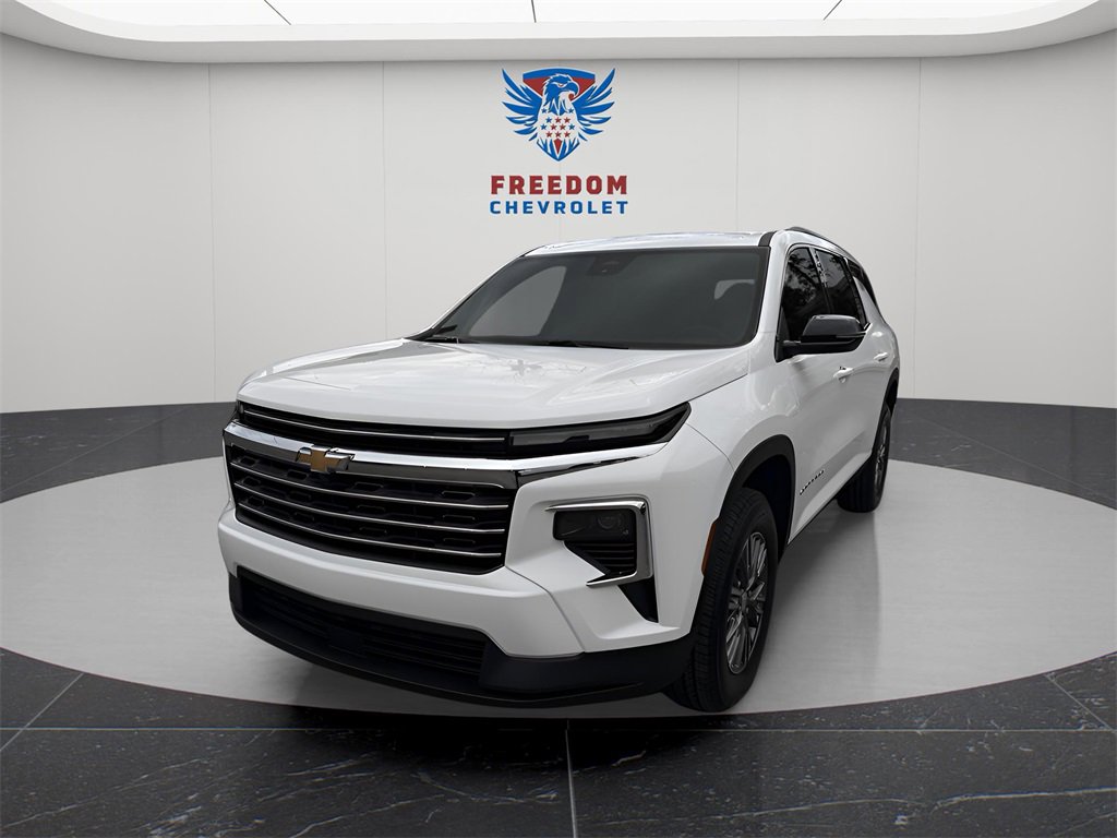New 2026 Chevrolet Traverse LT image 1