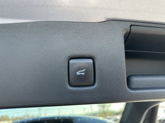Certified 2022 Ford Escape SE w/ Convenience Package FWD image 18