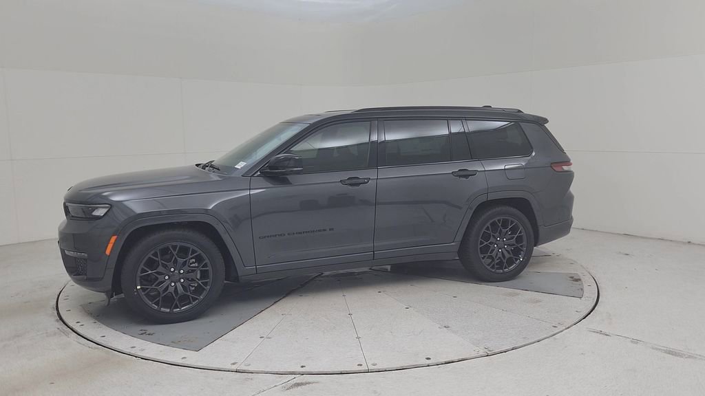 New 2025 Jeep Grand Cherokee L Summit image 9