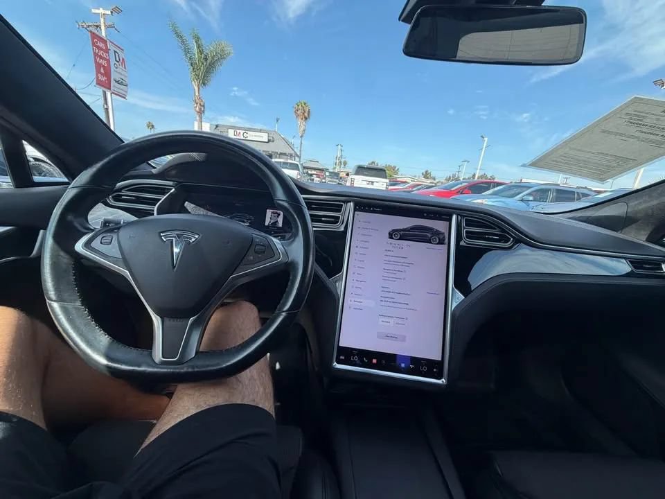Used 2017 Tesla Model S 60D AWD/4WD image 6