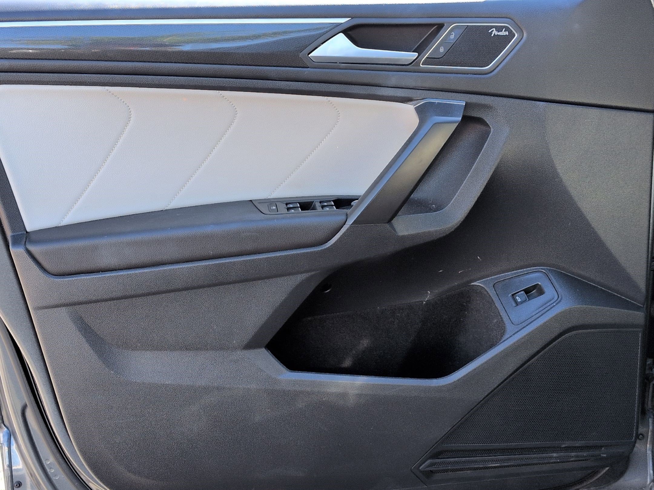 Used 2021 Volkswagen Tiguan SEL Premium R-Line w/ 3rd Row Seat Package image 11