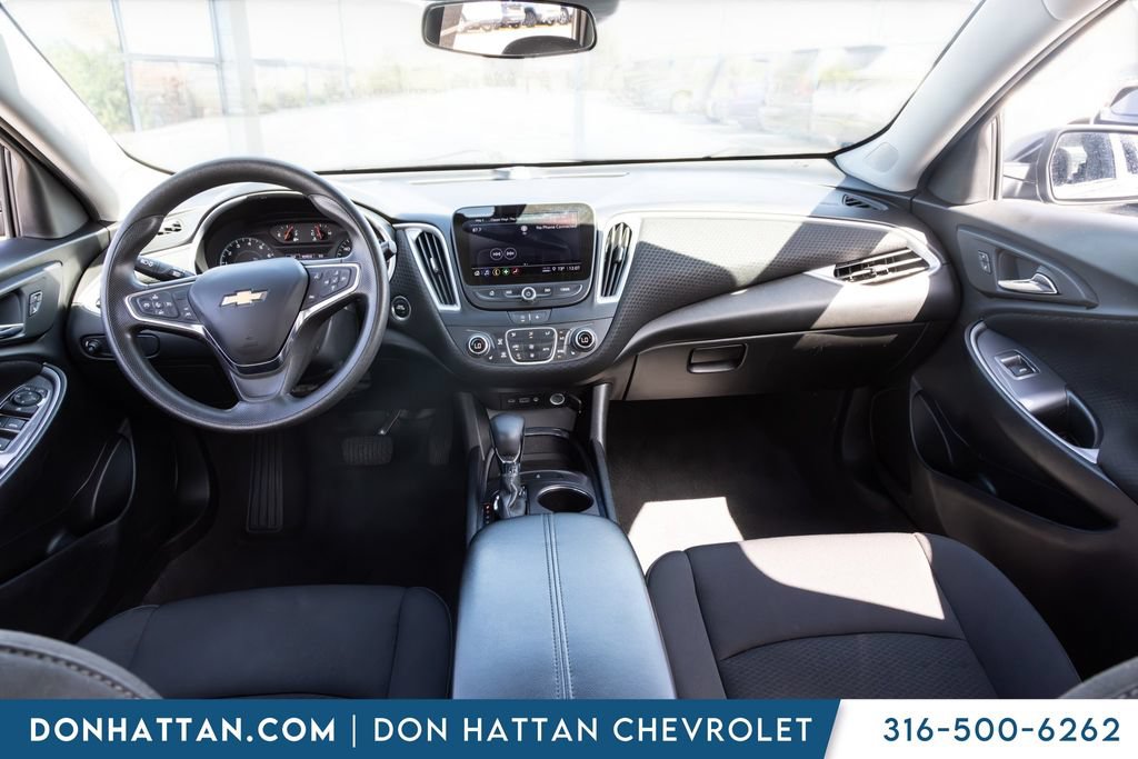 Used 2023 Chevrolet Malibu LT FWD image 4