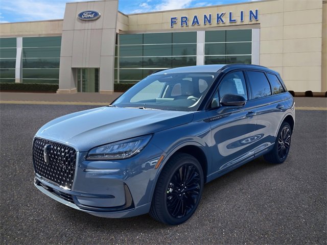 New 2026 Lincoln Corsair Premiere image 3