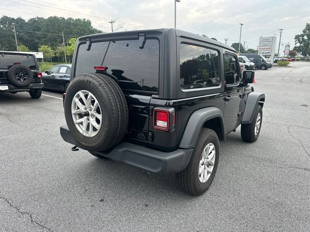 Used 2023 Jeep Wrangler Sport AWD/4WD image 3
