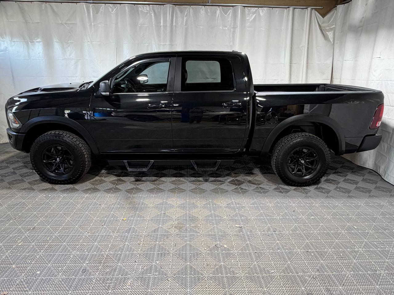 Used 2016 RAM 1500 Rebel w/ Luxury Group AWD/4WD image 6