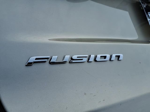 Used 2019 Ford Fusion SE image 13