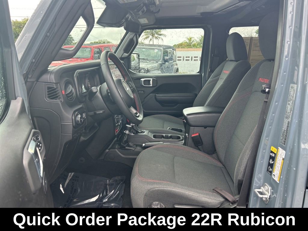 Used 2025 Jeep Wrangler Unlimited Rubicon AWD/4WD image 10
