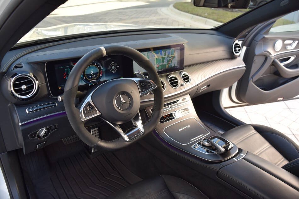 Used 2018 Mercedes-Benz E 63 AMG S image 44