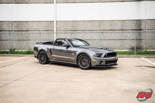 Used 2014 Ford Mustang Shelby GT500 w/ Equipment Group 821A RWD image 19