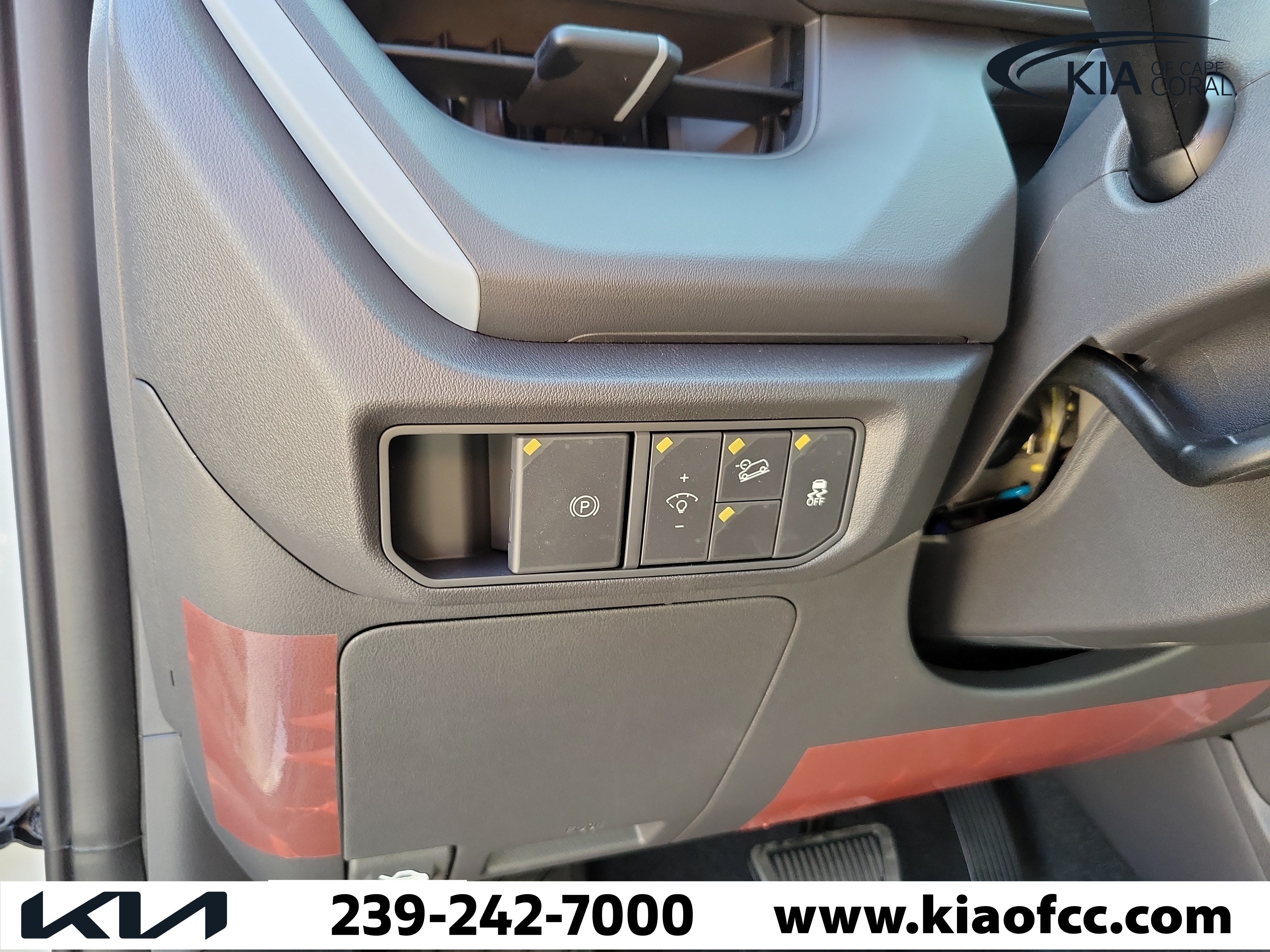 New 2027 Kia Seltos LX AWD/4WD image 23