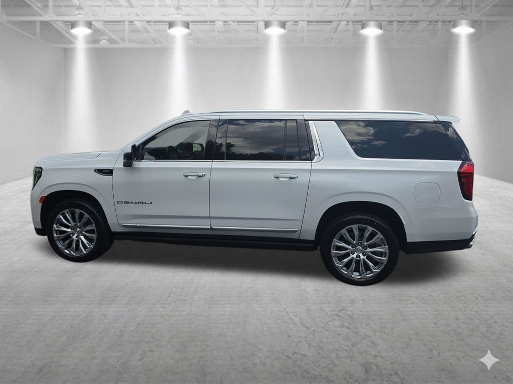 Certified 2023 GMC Yukon XL Denali AWD/4WD image 10